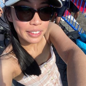 Meet your Posher, Phi phuong